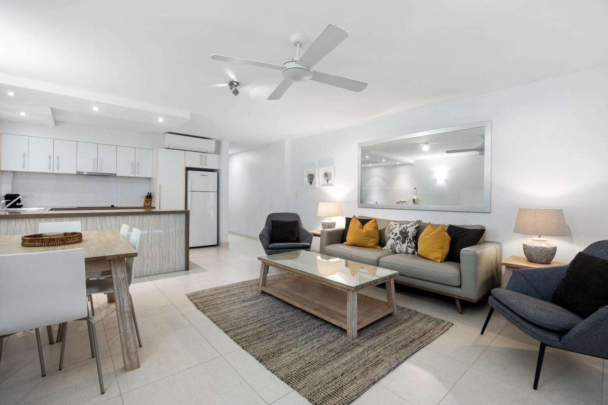 Fairshore 12: Absolute Beachfront, Direct Beach & Pool Access Noosa Heads Exterior photo